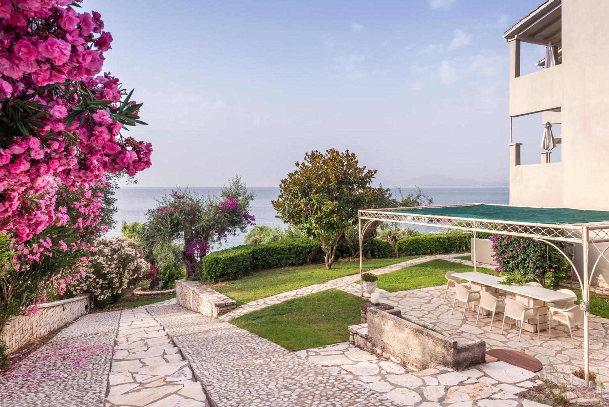 Krouzeri Beach Apartments Nisaki (Corfu) Exterior foto